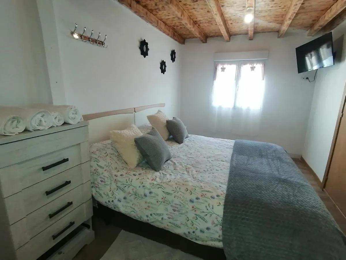 Habitaciones Casa Santander Playa Valdenoja 0*,